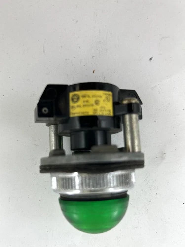 Westinghouse OTIA 228P847H018 Green Push Button Switch