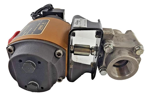 Flowserve Worcester Controls 10 39 S 120A R6 Pneumatic Actuator with 1" Ball Valve — product image 6 of 10