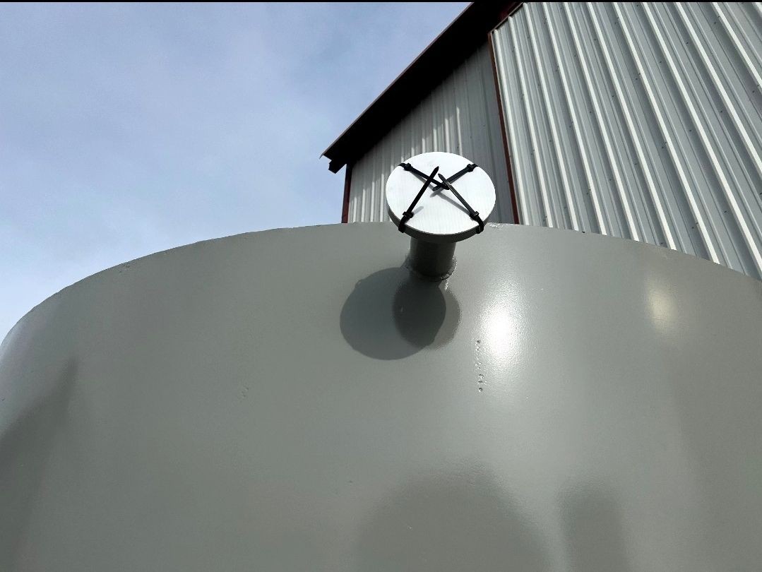Refurbished 100 BBL Double Wall Tank — product image 6 of 6