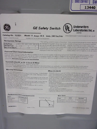 GE Spec-Setter General Duty Safety Switch TG3221, 30A, 240V — product image 6 of 8