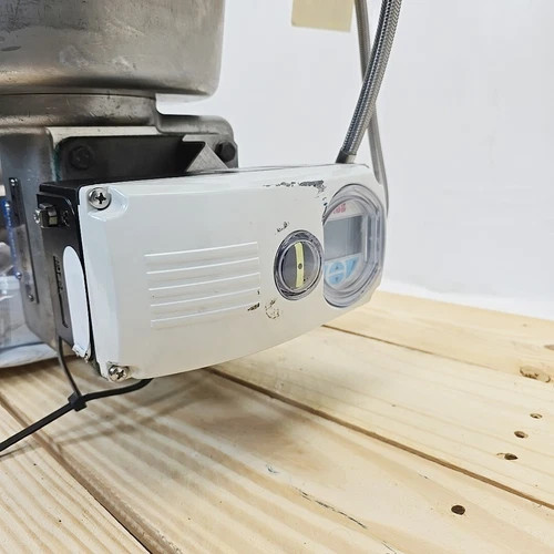 DeZURIK 6-Inch V-Port Ball Valve VPB 9720016R002 with Honeywell Rotary Actuator and ABB PositionMaster EDP300 — product image 3 of 6