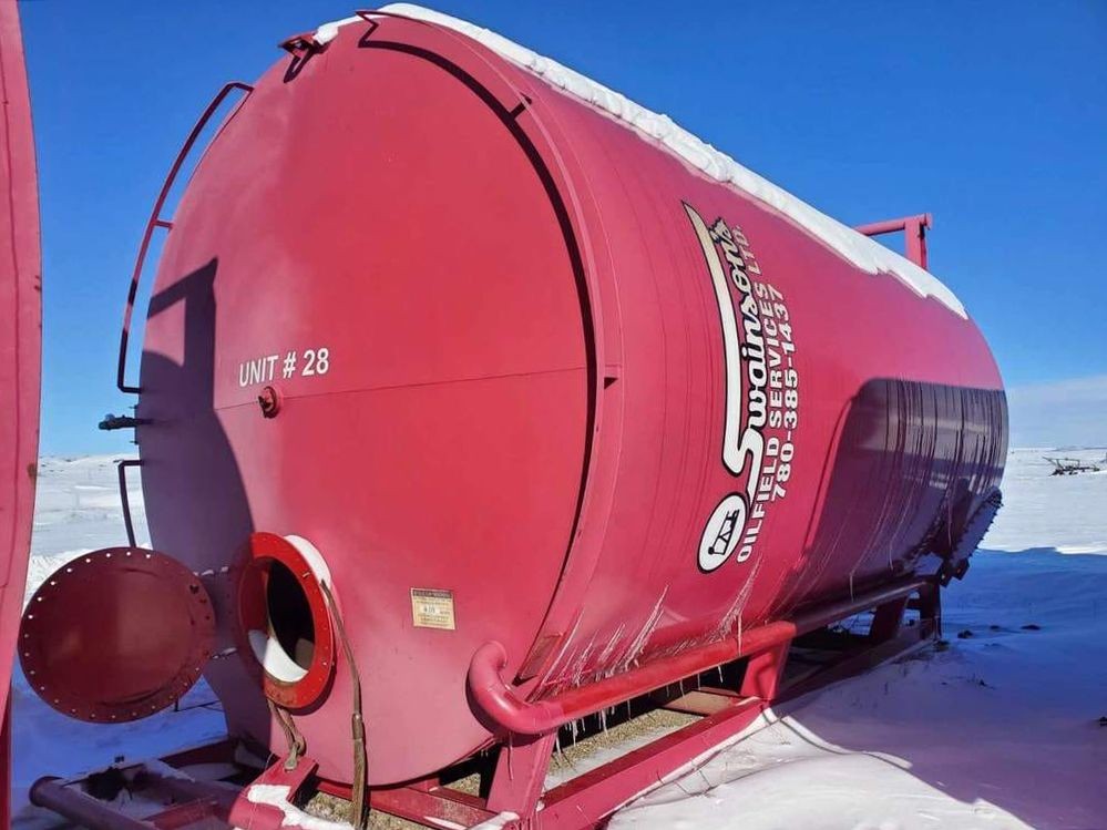 400 BBL Storage Tanks — product image 5 of 6