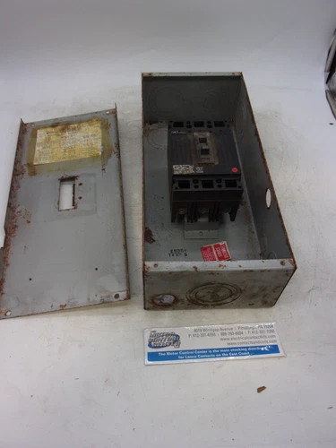 General Electric TE100F Circuit Breaker Enclosure with TED134030 Breaker — product image 6 of 10