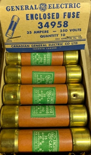 General Electric Enclosed Fuse 34958, 35 Amp, 250 Volt (Box of 10) — primary product image