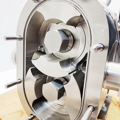 Waukesha Cherry-Burrell Universal 3 Series 030 U3 Rotary Positive Displacement Pump with Tri-Clamp Connections — product image 5 of 11