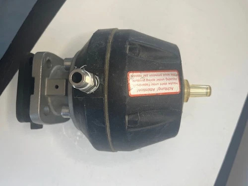 GEMÜ 687 Pneumatic Diaphragm Valve Actuator with 316L Stainless Steel Spacer — product image 4 of 5