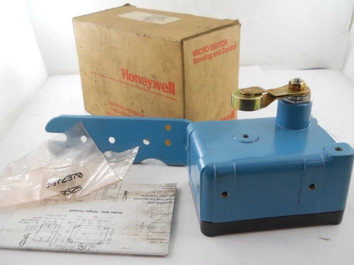 Honeywell Micro Switch OP-AR Splash Proof Switch — primary product image
