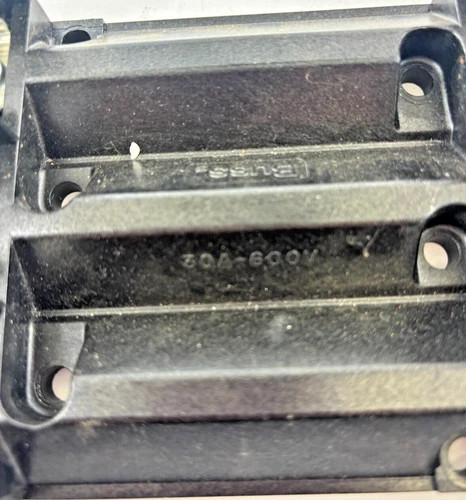 Bussmann H60030-3C Class H Fuse Block — product image 4 of 4