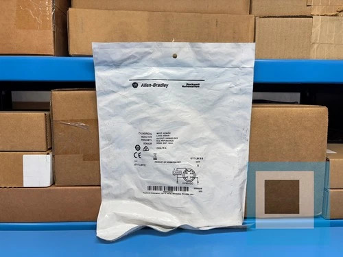 Allen-Bradley 871T-L8K18 Cylindrical Inductive Proximity Sensor — primary product image