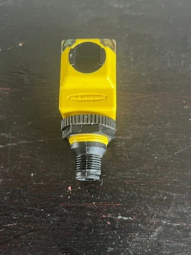 Banner Engineering Q25SP6FF100Q EZ-Beam Photoelectric Sensor — product image 2 of 4