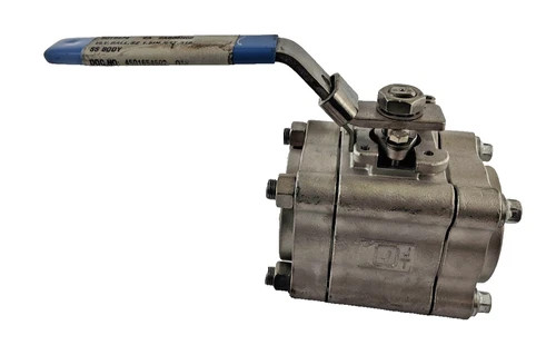 Jamesbury 1.5 Inch Series 4000 Model 4B 3600 TTB2 Stainless Steel Ball Valve