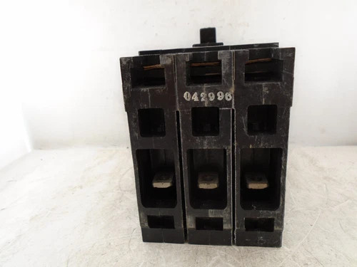 Siemens ITE ED63A010 Type ED6-ETI 3 Pole 10A 600 VAC Motor Circuit Interrupter — product image 7 of 8