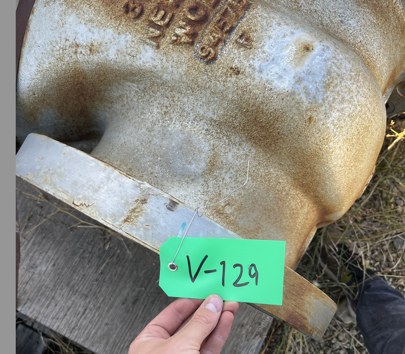 Neway Figure 501 12" Class 300 Cast Steel Gate Valve — product image 2 of 6