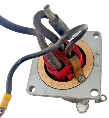 Crouse-Hinds AR648 Industrial Receptacle 60 Amps 3 Wire 4 Pole — product image 5 of 6