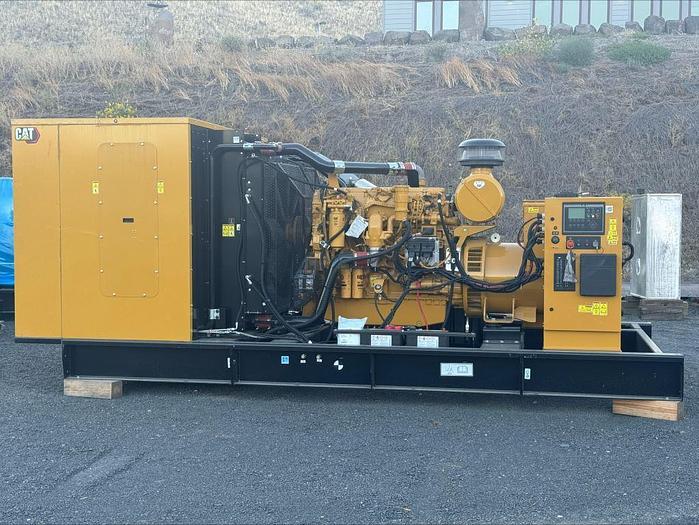 Caterpillar C32 1000 kW Diesel Generator Set