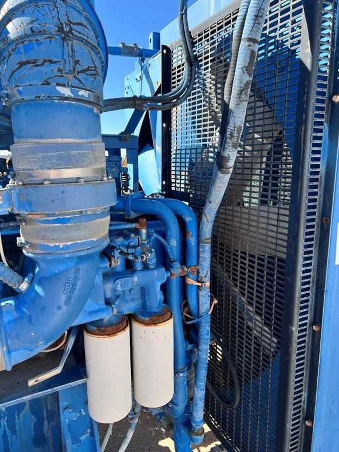 MTU Detroit Diesel 16V2000 M36 R1637M36 Diesel Engine with Radiator Skid — product image 2 of 10