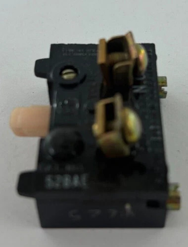 Furnas 52BAE Series B Normally Closed Contact Block — product image 5 of 6