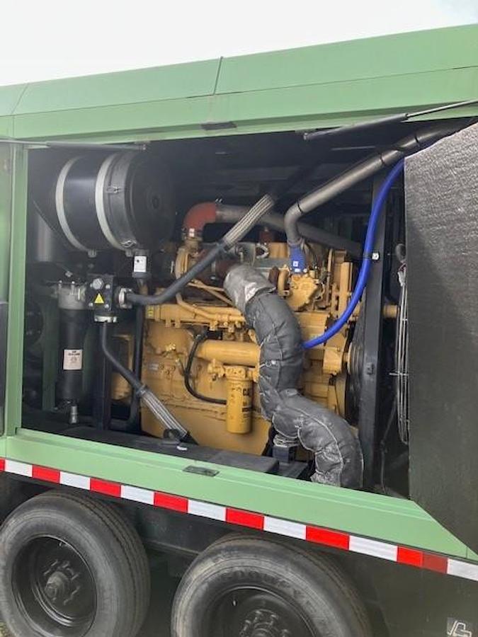 Sullair 900/1150XH Portable Diesel Air Compressor — product image 7 of 7