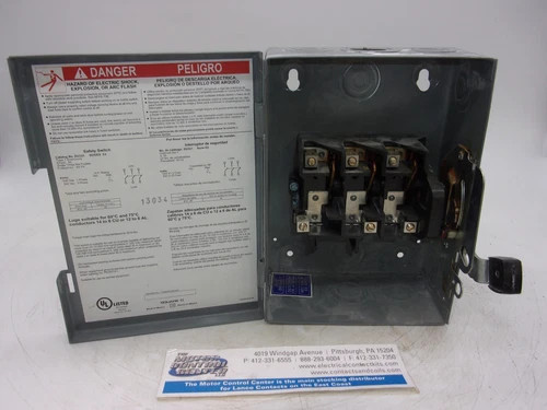 Square D DU321 General Duty Safety Switch 30A 3P Non-Fusible 240V NEMA 1 — product image 2 of 8