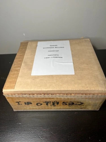 Parker Schrader Bellows 3-Way 2-Position Pneumatic Valve M05445148P