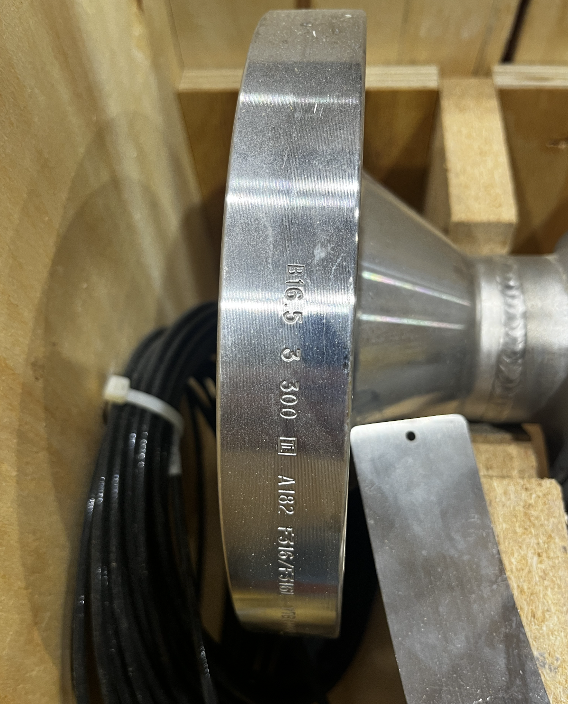 Rosemount 8800D 3-Inch Reducer Vortex Flowmeter 8800DR030SA3N1P1K6M5R50Q4Q8D76CP — product image 2 of 3