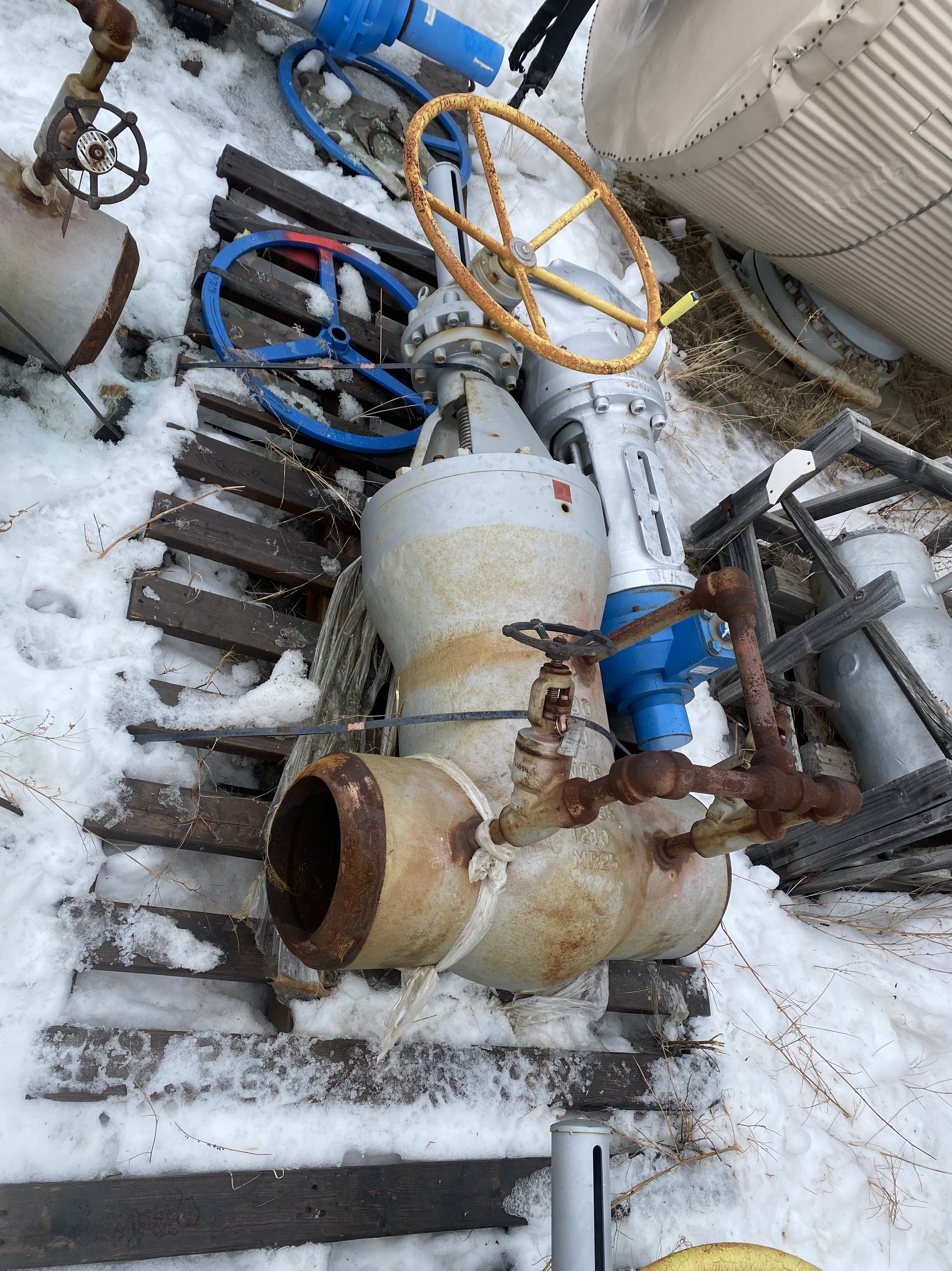 William E. Williams Class 1500 1 Inch Y-Globe Valve — product image 2 of 5