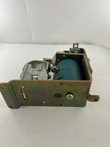 Cutler-Hammer 74U12A D.C. Magnetic Contactor — product image 5 of 5