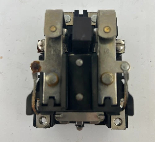 Struthers-Dunn 425XBX69 Power Relay, 120VAC Coil — product image 4 of 4