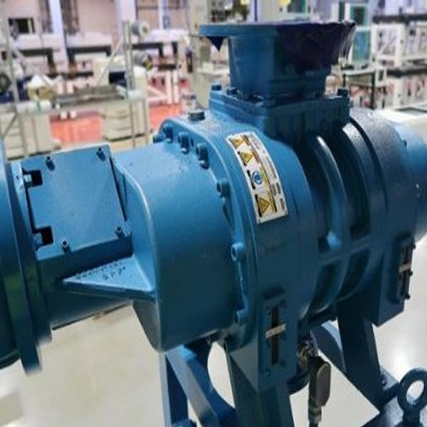Tuthill Kinney MB850-GAL2CVC00-B Reconditioned Two-Stage Vacuum Pump Package — product image 4 of 4