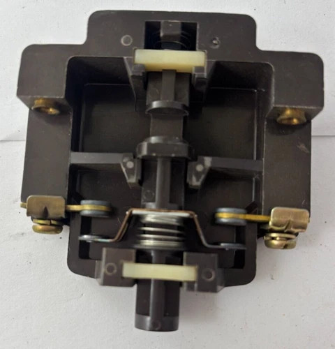 Sylvania KKD-7 Convertible Duplex Pole Contact Block Kit — product image 4 of 6