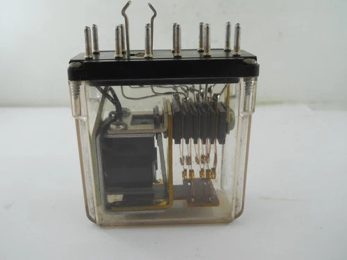 Struthers-Dunn 219BBXP Plug-In Relay — product image 4 of 4