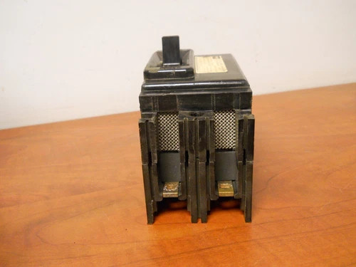 Federal Pacific NEF421030 30A 2-Pole 480V Circuit Breaker — product image 5 of 6