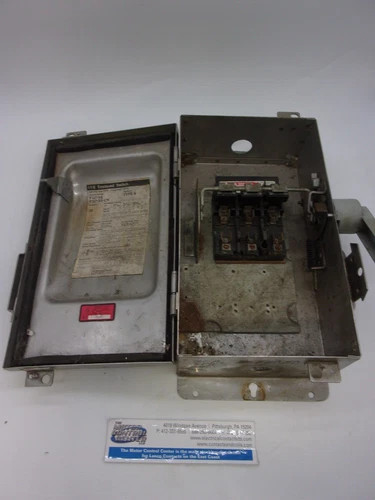 ITE F321SS Heavy Duty Enclosed Fusible Safety Switch 30A 240V 3P NEMA 4 Stainless Steel — product image 3 of 8
