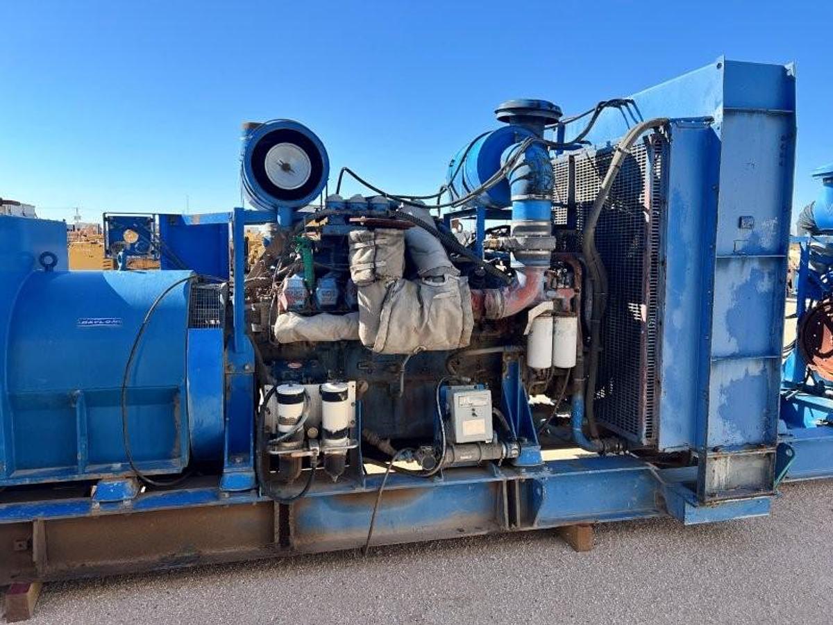 MTU 16V2000 1000 kW Diesel Generator Set with Stamford CC634C Alternator