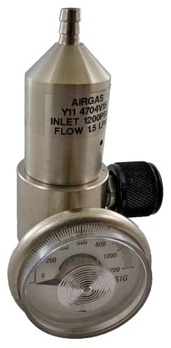 Airgas Y11-4704V15 Stainless Steel Mini Gas Regulator 1.5 LPM 1200 PSI Inlet 60 PSI Outlet