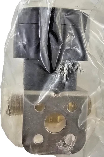 Whitey B-92M4-C Pneumatic Actuator with 1/4" NPT Ball Valve Operator — product image 6 of 6