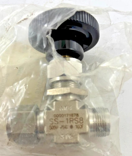 Swagelok SS-1RS8 Stainless Steel Needle Valve — primary product image