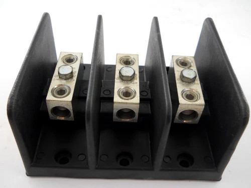 Ilsco PDB-11-2/0-3 Power Distribution Block — product image 2 of 4