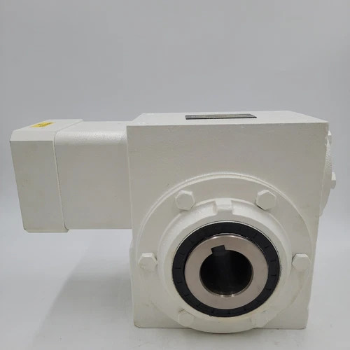 Cone Drive Right Angle Worm Gear Reducer Model R301SL0-A-C273 — product image 5 of 13