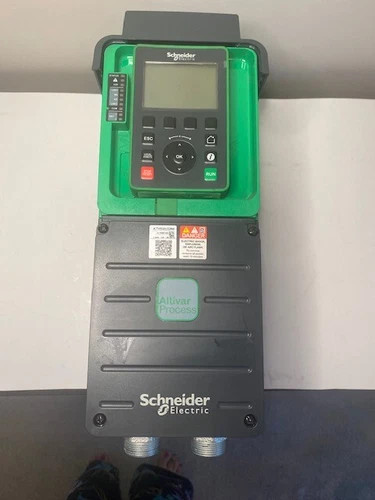 Schneider Electric Altivar Process ATV930U22N4 3HP Variable Frequency Drive — primary product image