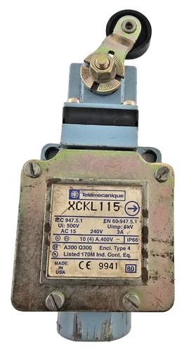 Telemecanique XCKL115 Limit Switch with Roller Lever — primary product image