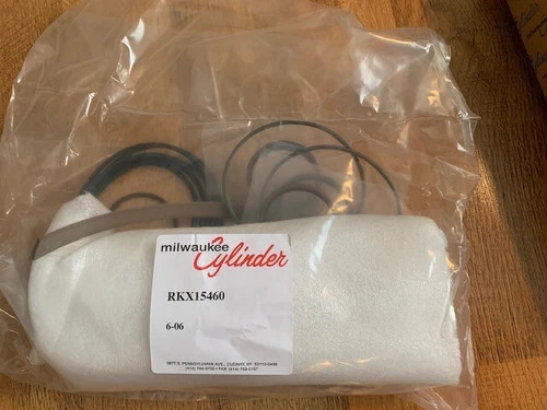 Milwaukee Cylinder Rebuild Kit RKX15460 — product image 2 of 3