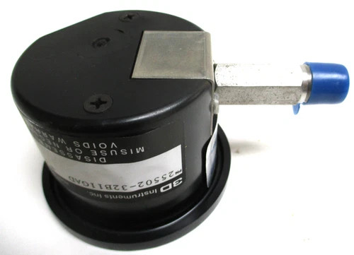 3D Instruments 25502-32B11GAD Pressure Gauge 0-2000 PSI — product image 4 of 8