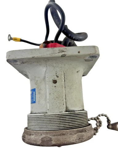 Crouse-Hinds AR648 Industrial Receptacle 60 Amps 3 Wire 4 Pole — product image 3 of 6