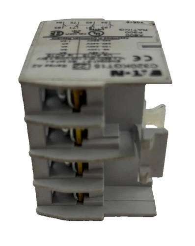 EATON C320KGT15 Series A2 Auxiliary Contact Block — product image 2 of 5
