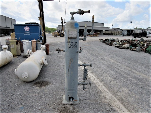 J.W. Williams Vertical Two-Phase Separator, 10-3/4" x 4' — product image 4 of 6