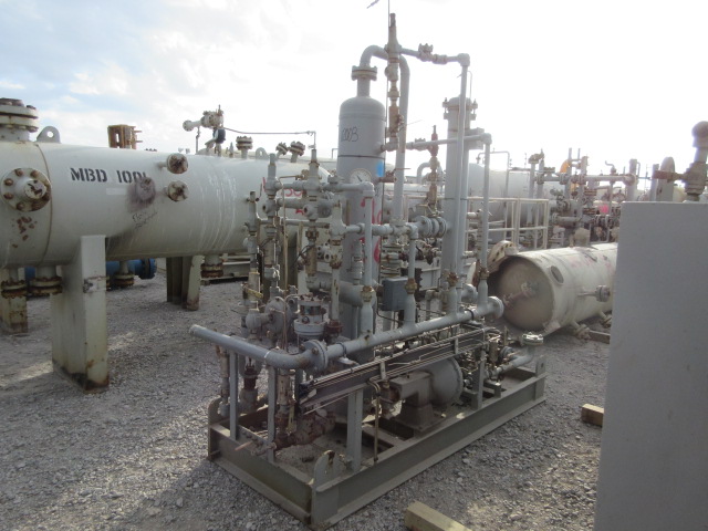 Hanover VR-8LT Vertical Gas Scrubber 10 3/4" x 5' — product image 3 of 7