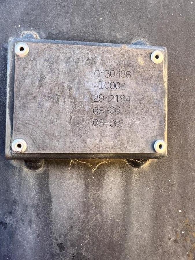 MTU Detroit Diesel 16V2000 M36 R1637M36 Diesel Engine with Radiator Skid — product image 3 of 4
