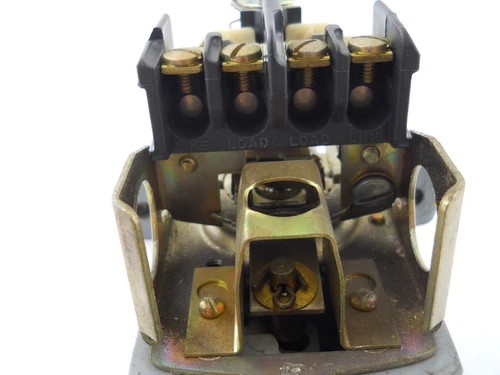 Square D 9035 DG10 Float Switch with Arm, Series B — product image 4 of 7
