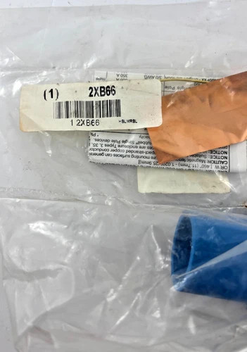Hubbell HBLMRBL Single Pole Male Receptacle, Blue — product image 3 of 4